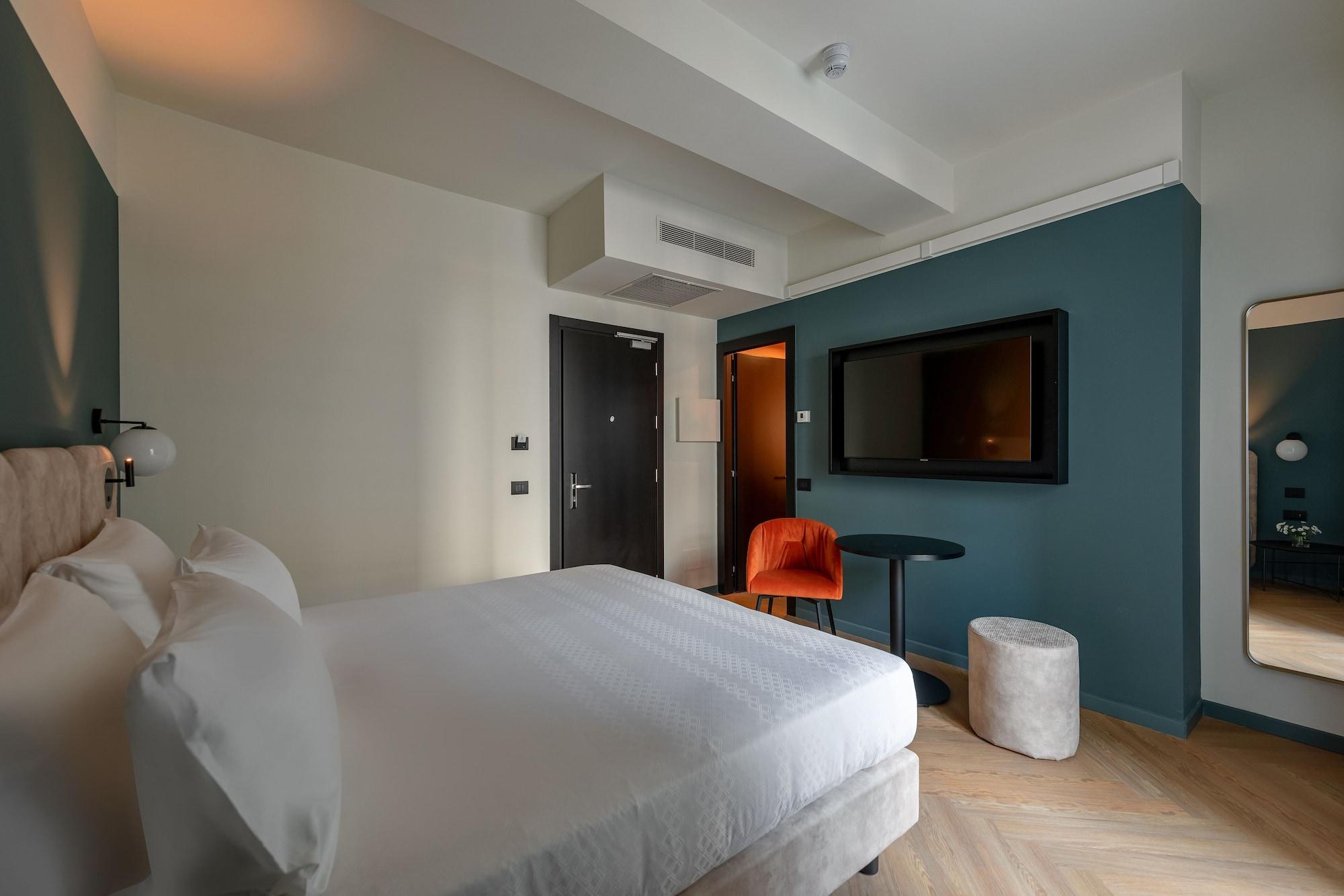 Hotel Tocq Milano Ngoại thất bức ảnh
